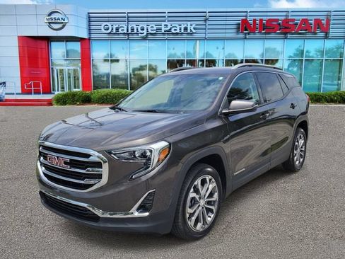 Used 2020 GMC Terrain SLT w/ Preferred Package AWD/4WD image 4