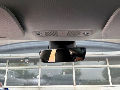 Used 2021 Tesla Model 3 Long Range image 16