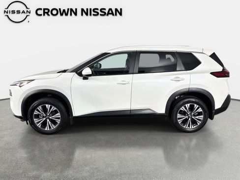 Used 2023 Nissan Rogue SV w/ SV Premium B Package FWD image 8