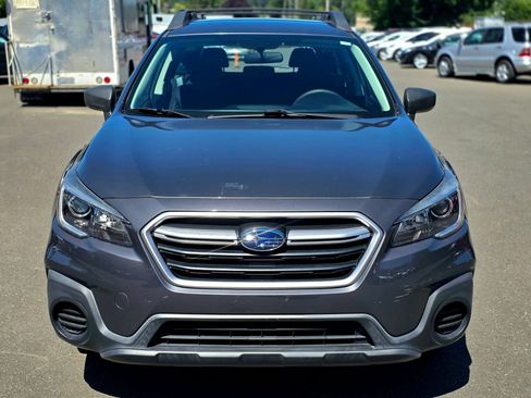 Used 2018 Subaru Outback 2.5i AWD/4WD image 2