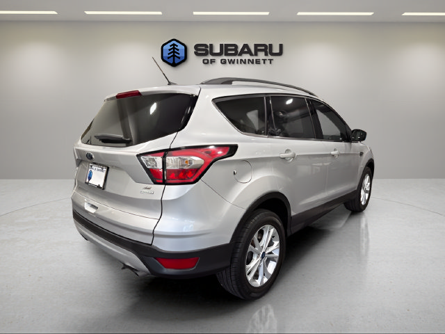 Used 2018 Ford Escape SE FWD image 5