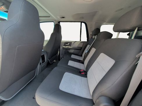 Used 2005 Ford Expedition XLT AWD/4WD image 13