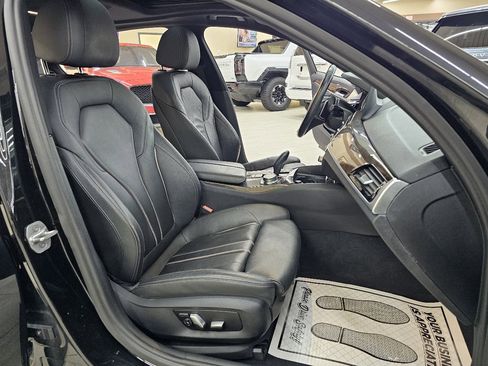 Used 2018 BMW 530e image 21