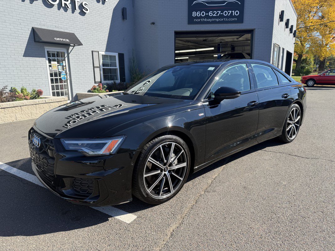 Used 2024 Audi A6 Premium Plus w/ Premium Plus Package AWD/4WD image 2