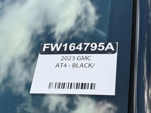 Used 2023 GMC Sierra 1500 AT4 w/ AT4 Premium Package image 29
