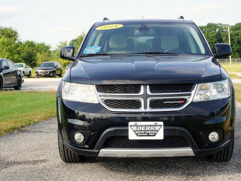 Used 2018 Dodge Journey SXT w/ Connectivity Group AWD/4WD image 3