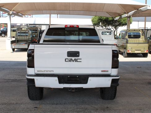 Used 2017 GMC Sierra 1500 SLT image 8