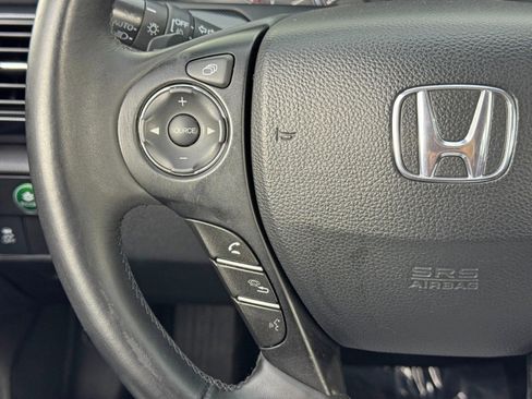 Used 2015 Honda Accord Sport image 19