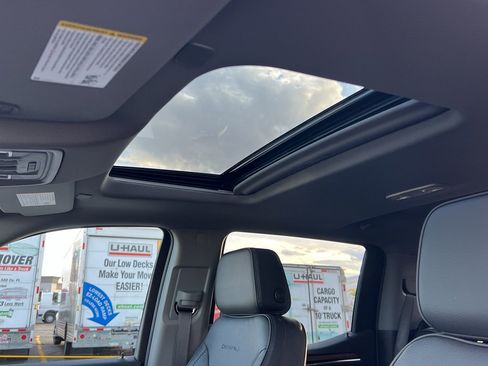New 2026 GMC Sierra 1500 Denali w/ Denali Reserve Package image 36
