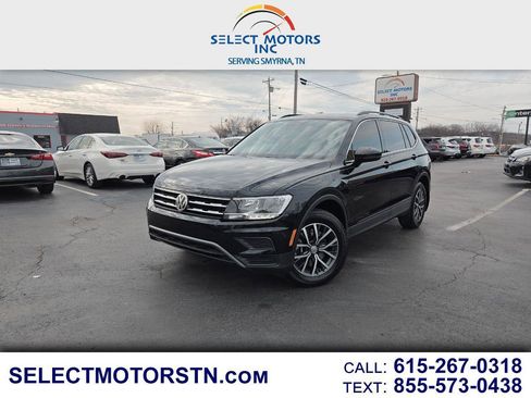 Used 2019 Volkswagen Tiguan SE w/ Panoramic Sunroof Package image 1