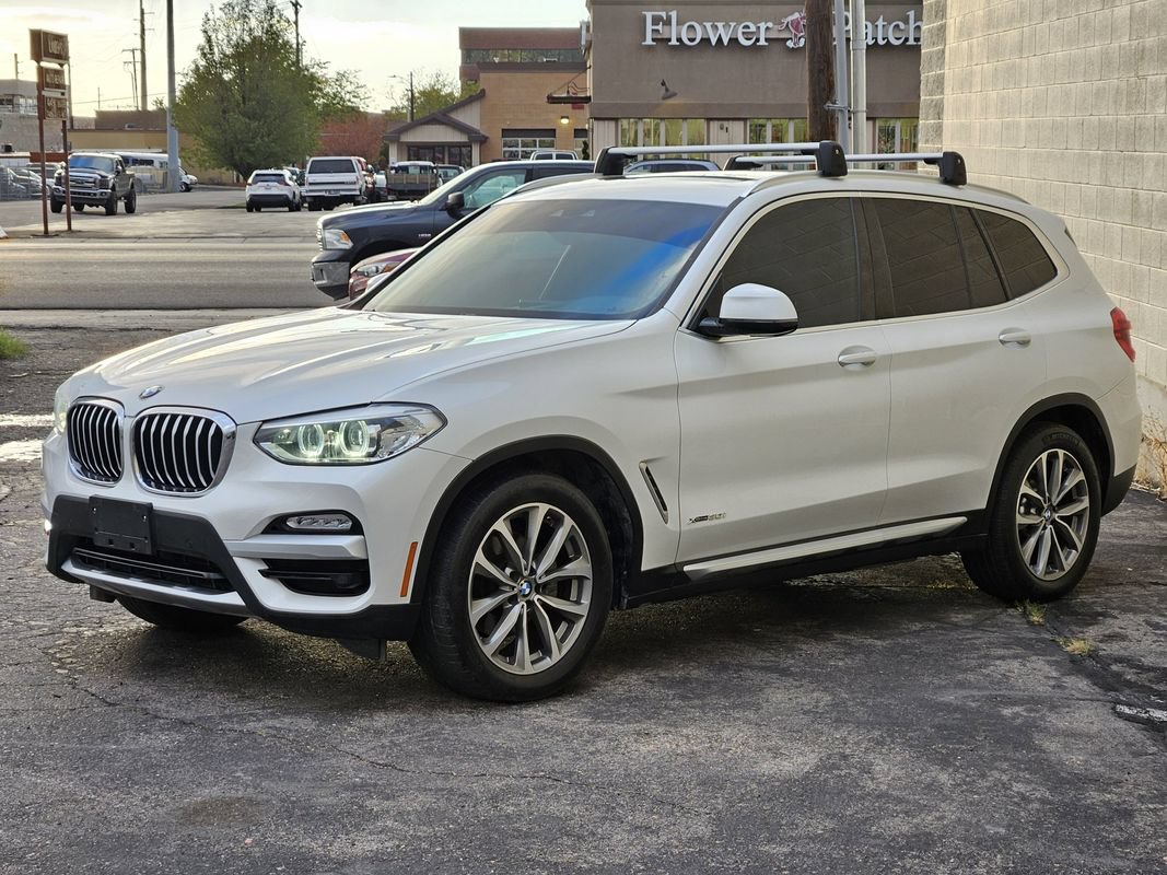 Used 2018 BMW X3 xDrive30i AWD/4WD image 1