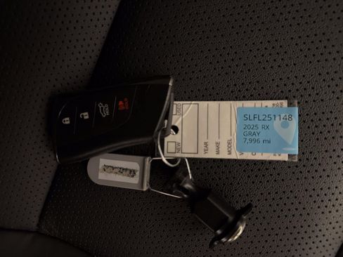 Used 2025 Lexus RX 350 w/ Convenience Package AWD/4WD image 32