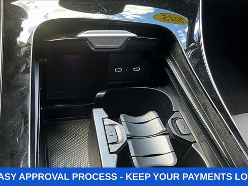 Used 2025 Mercedes-Benz C 300 Sedan image 18