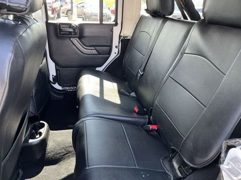Used 2017 Jeep Wrangler Unlimited Sport AWD/4WD image 24