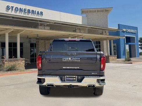 Used 2023 GMC Sierra 1500 SLT AWD/4WD image 6