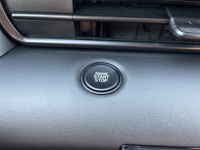 Used 2025 Hyundai Elantra Sport FWD image 16