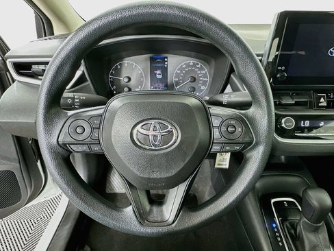 Used 2024 Toyota Corolla LE FWD image 11