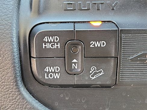 Used 2020 RAM 2500 Big Horn w/ Level 2 Equipment Group image 24