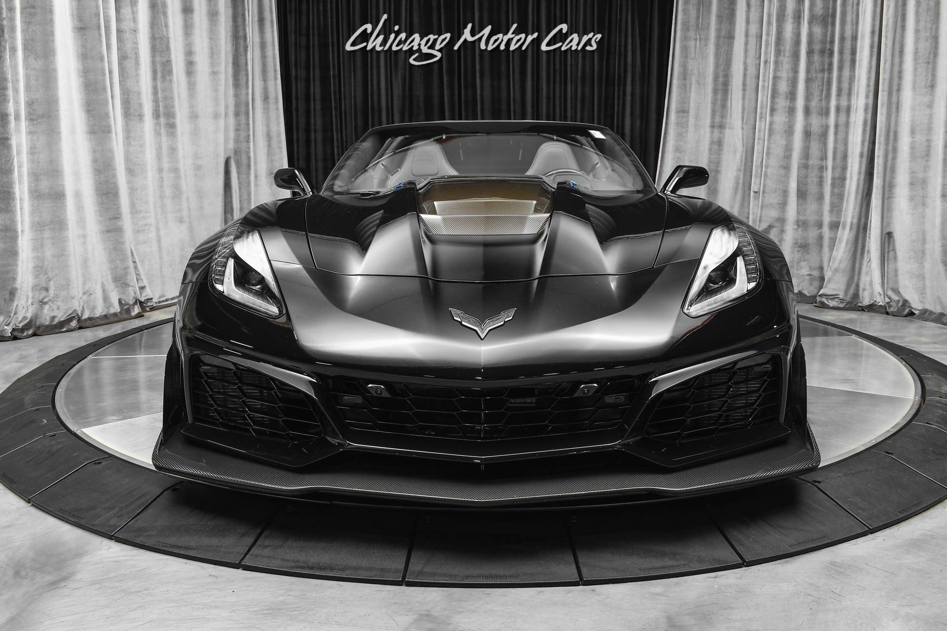 Used 2019 Chevrolet Corvette ZR1 RWD image 7