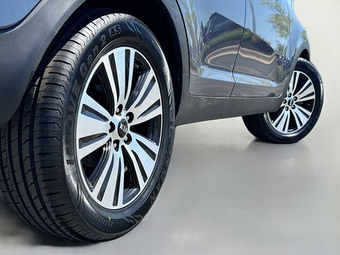 Used 2016 Kia Sportage EX w/ EX Premium Package FWD image 16