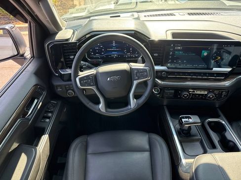 Certified 2023 Chevrolet Silverado 1500 LT Trail Boss w/ LT Trail Boss Premium Package AWD/4WD image 29