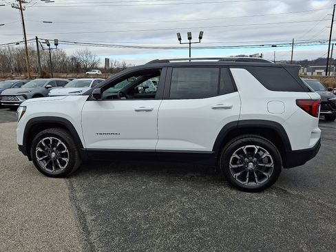 New 2026 GMC Terrain Elevation w/ Elevation Premium Package AWD/4WD image 5