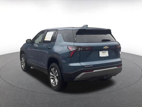 Used 2025 Chevrolet Equinox LT image 11