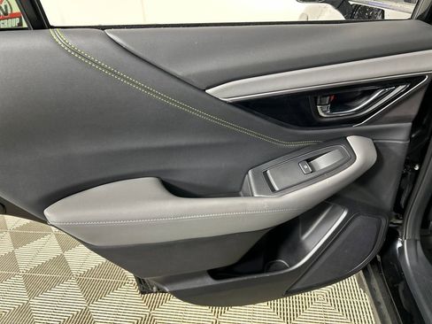 Used 2025 Subaru Outback Onyx Edition AWD/4WD image 16