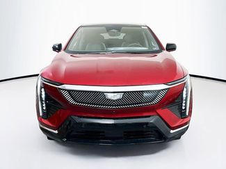 New 2025 Cadillac Optiq Luxury 1 video 2