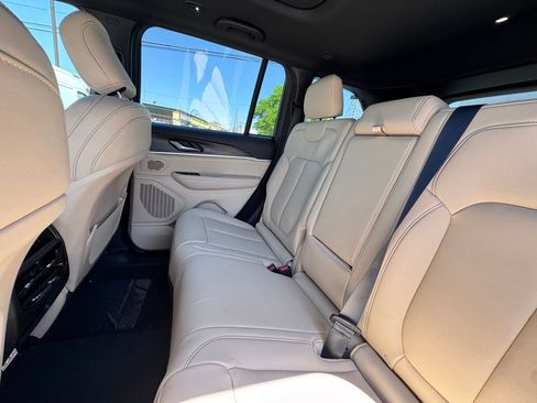 New 2026 Jeep Grand Cherokee Limited AWD/4WD image 16