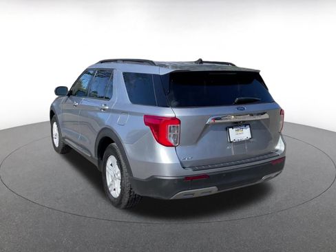 Used 2024 Ford Explorer XLT w/ Equipment Group 202A image 10