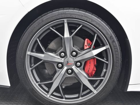 Used 2021 Chevrolet Corvette Stingray Coupe w/ Battery Protection Package image 8