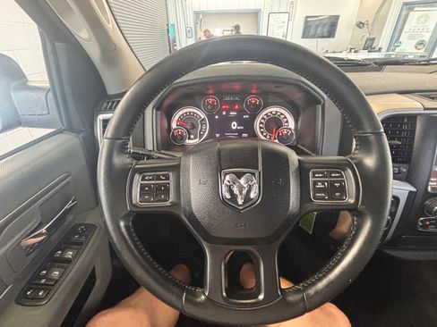 Used 2018 RAM 1500 Big Horn AWD/4WD image 19
