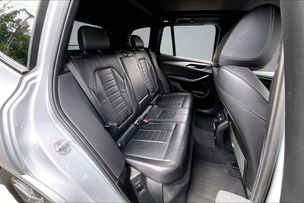 Used 2018 BMW X3 M40i w/ Premium Package AWD/4WD image 25