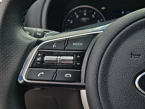 Certified 2022 Kia Sportage Nightfall Edition w/ Nighfall AWD Premium Package image 23