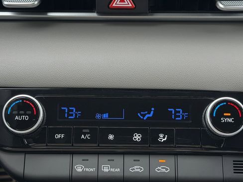 New 2026 Hyundai Elantra Sport FWD image 22