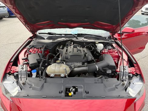 Used 2020 Ford Mustang Coupe w/ Equipment Group 101A RWD image 20