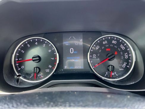 Used 2020 Toyota RAV4 LE FWD image 25