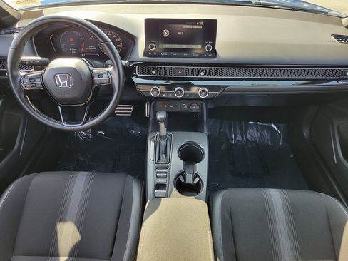 Used 2024 Honda Civic Sport image 10