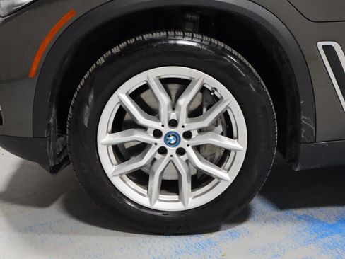 Certified 2023 BMW X5 xDrive45e image 31