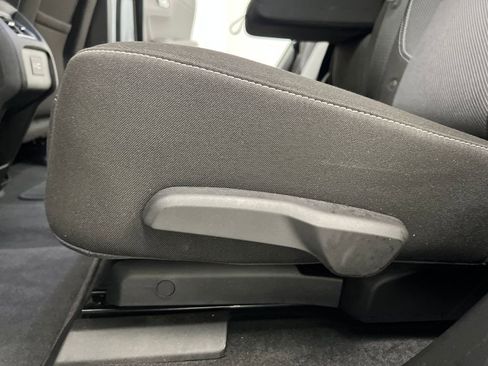 Used 2025 Chevrolet Blazer LT FWD image 14