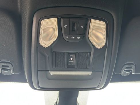 Used 2020 RAM 1500 Big Horn AWD/4WD image 26