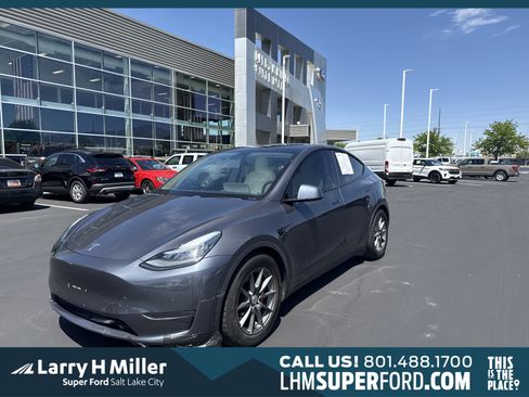 Used 2020 Tesla Model Y Performance AWD/4WD image 1