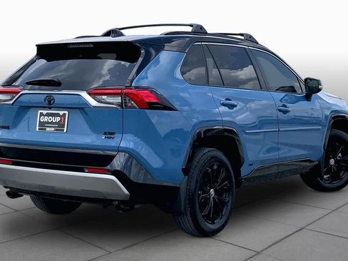 Used 2025 Toyota RAV4 XSE AWD/4WD image 13