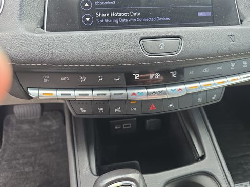 Used 2019 Cadillac XT4 Premium Luxury image 24