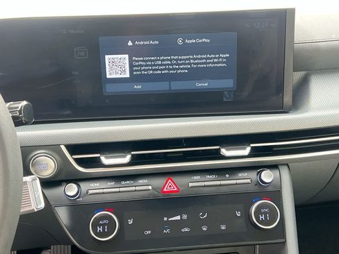 Used 2025 Hyundai Sonata SEL FWD image 18