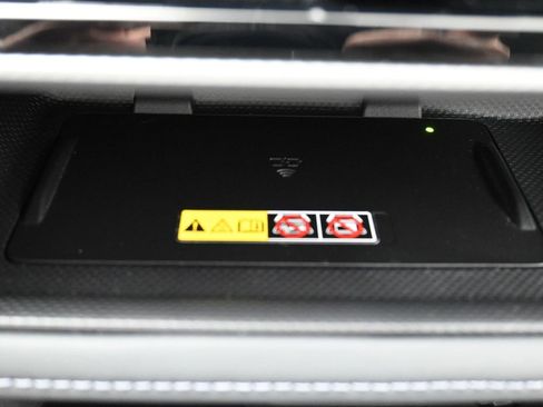 Used 2025 Toyota Highlander Platinum image 24