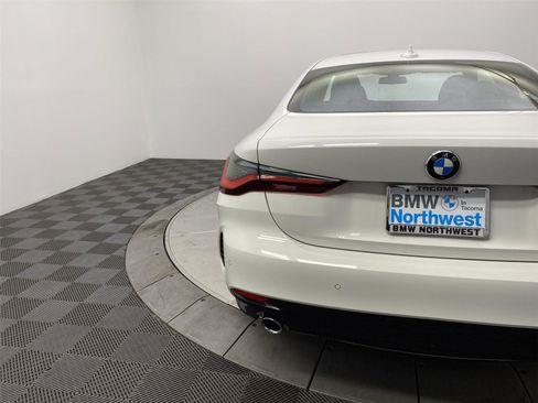 Used 2021 BMW 430i Coupe w/ Convenience Package (ZC2) image 19