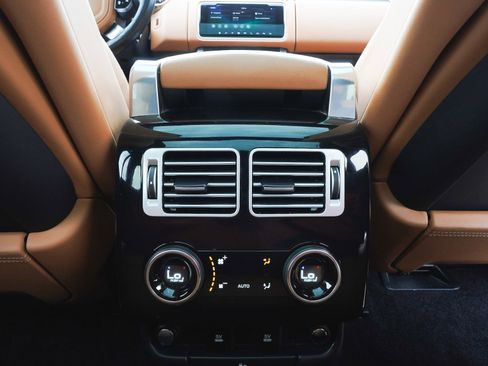 Used 2021 Land Rover Range Rover Autobiography Fifty Edition AWD/4WD image 41