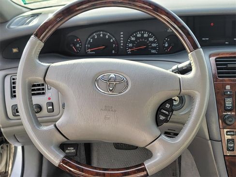 Used 2004 Toyota Avalon image 14